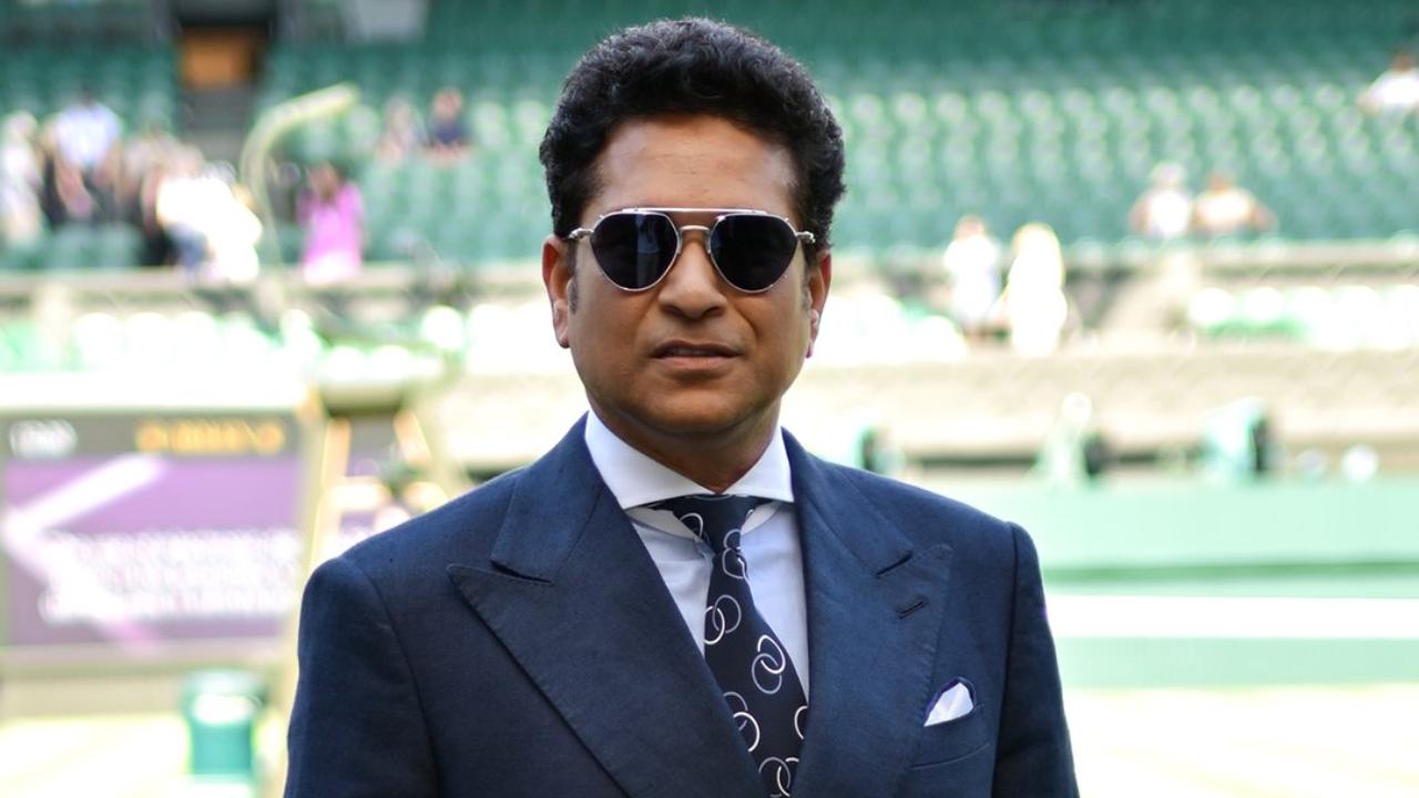Sachin Tendulkar spotted at Wimbledon 2025 semi-final between Alcaraz and Fritz